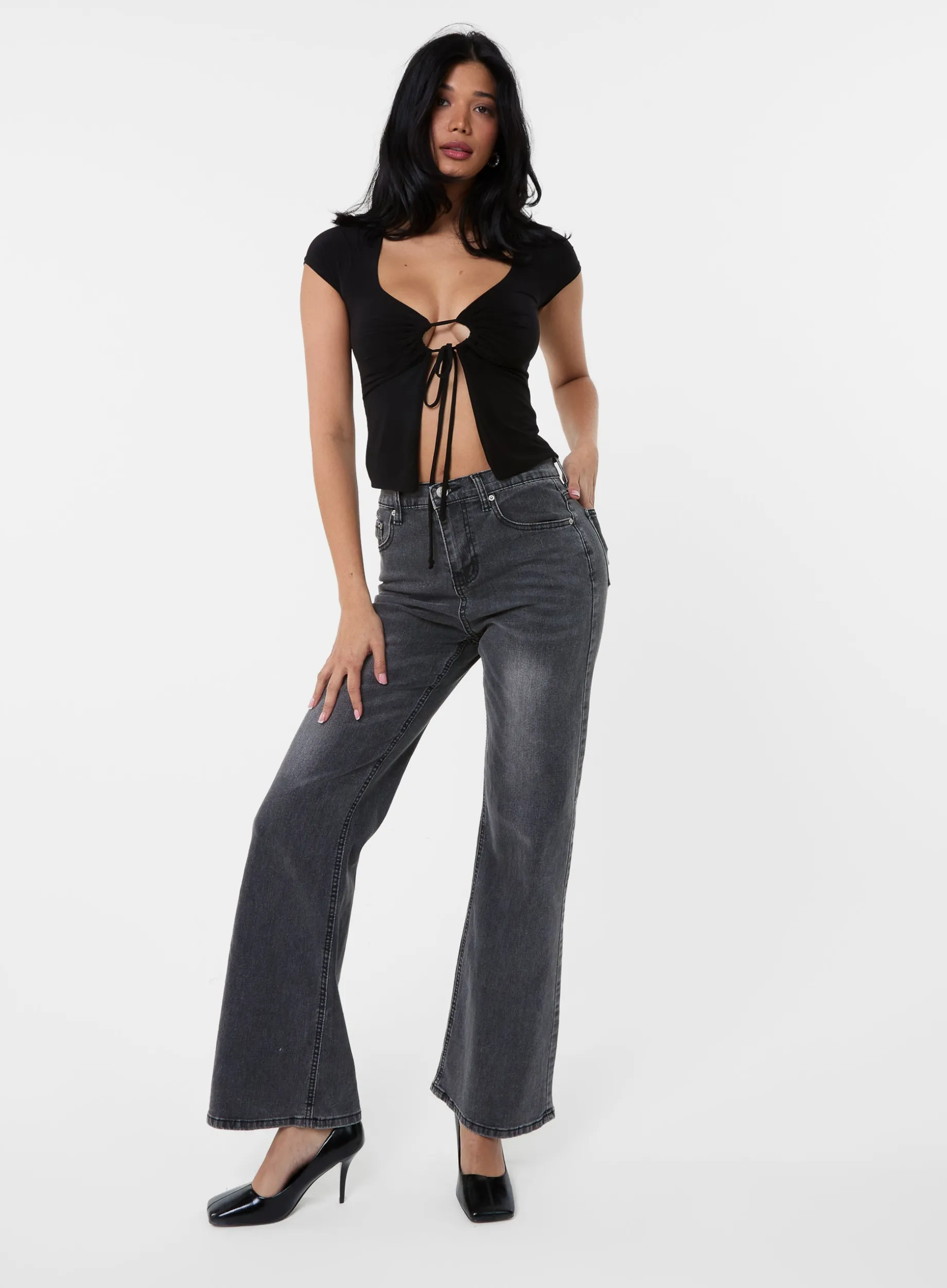 Cap Sleeve Keyhole Crop Top