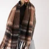Checked Fluffy Scarf