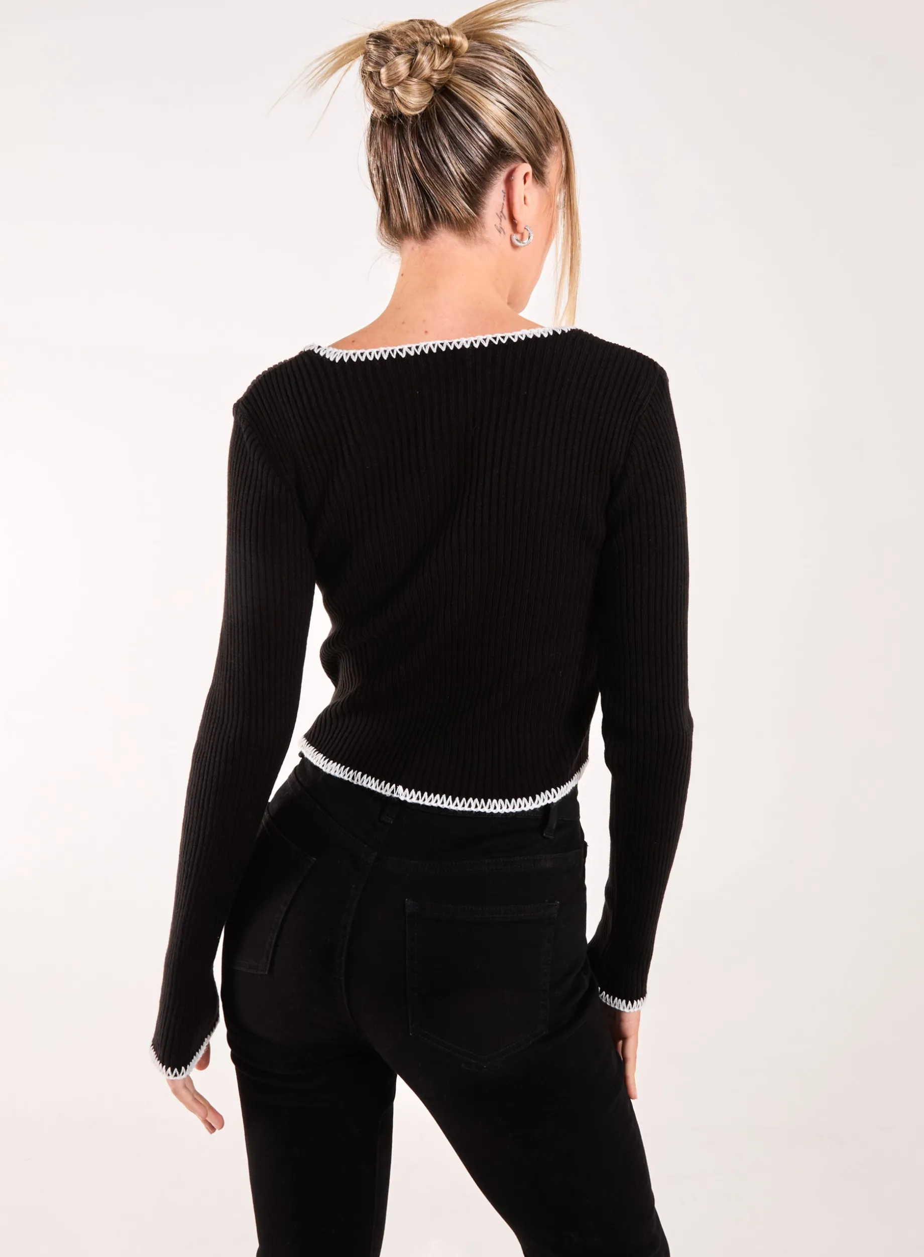 Contrast Stitch Long Sleeve Knit Top