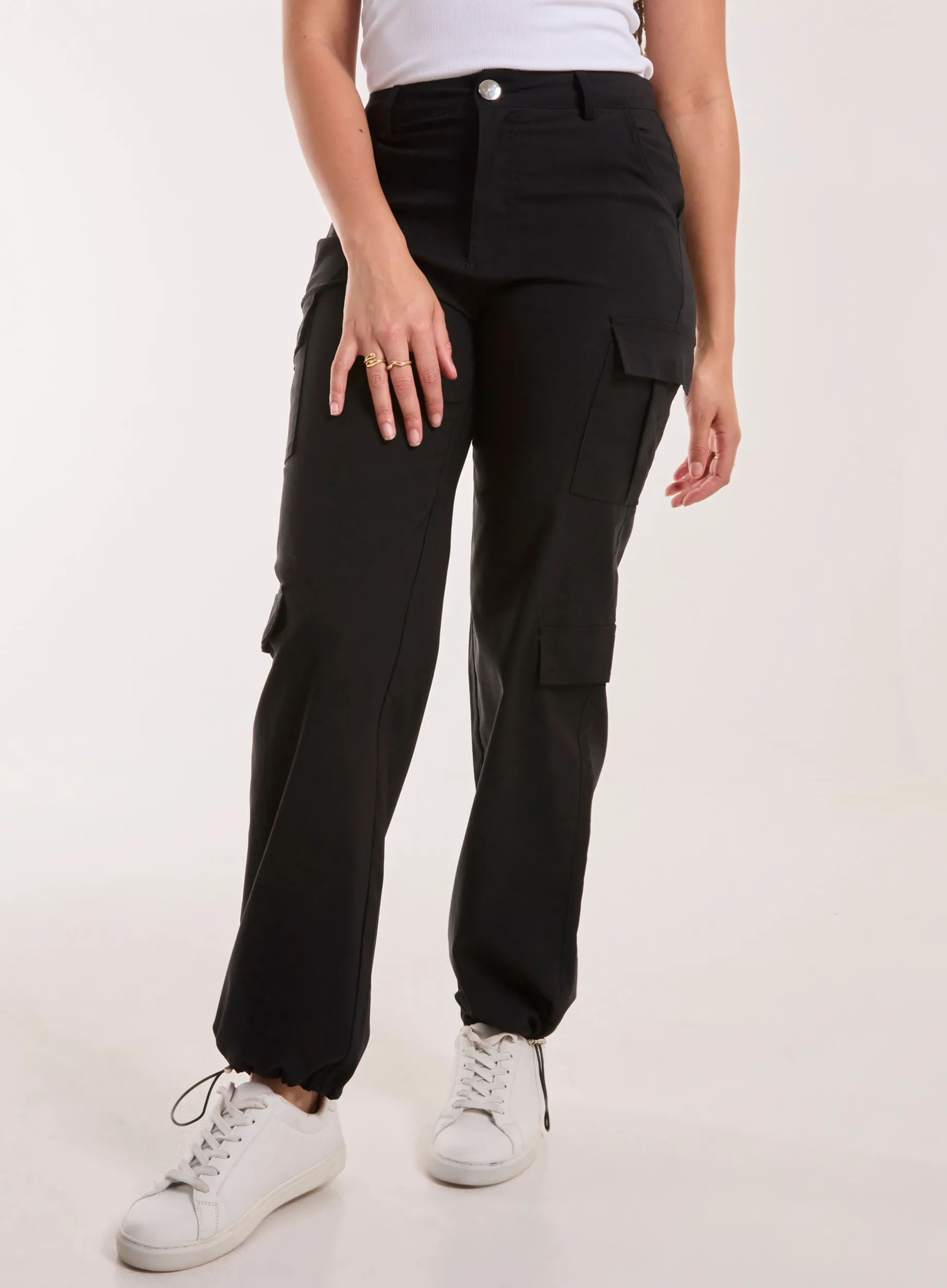 Pocket Detail Wide Leg Cargo Pants