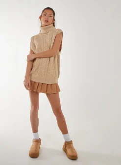 Sleeveless Knit Turtleneck