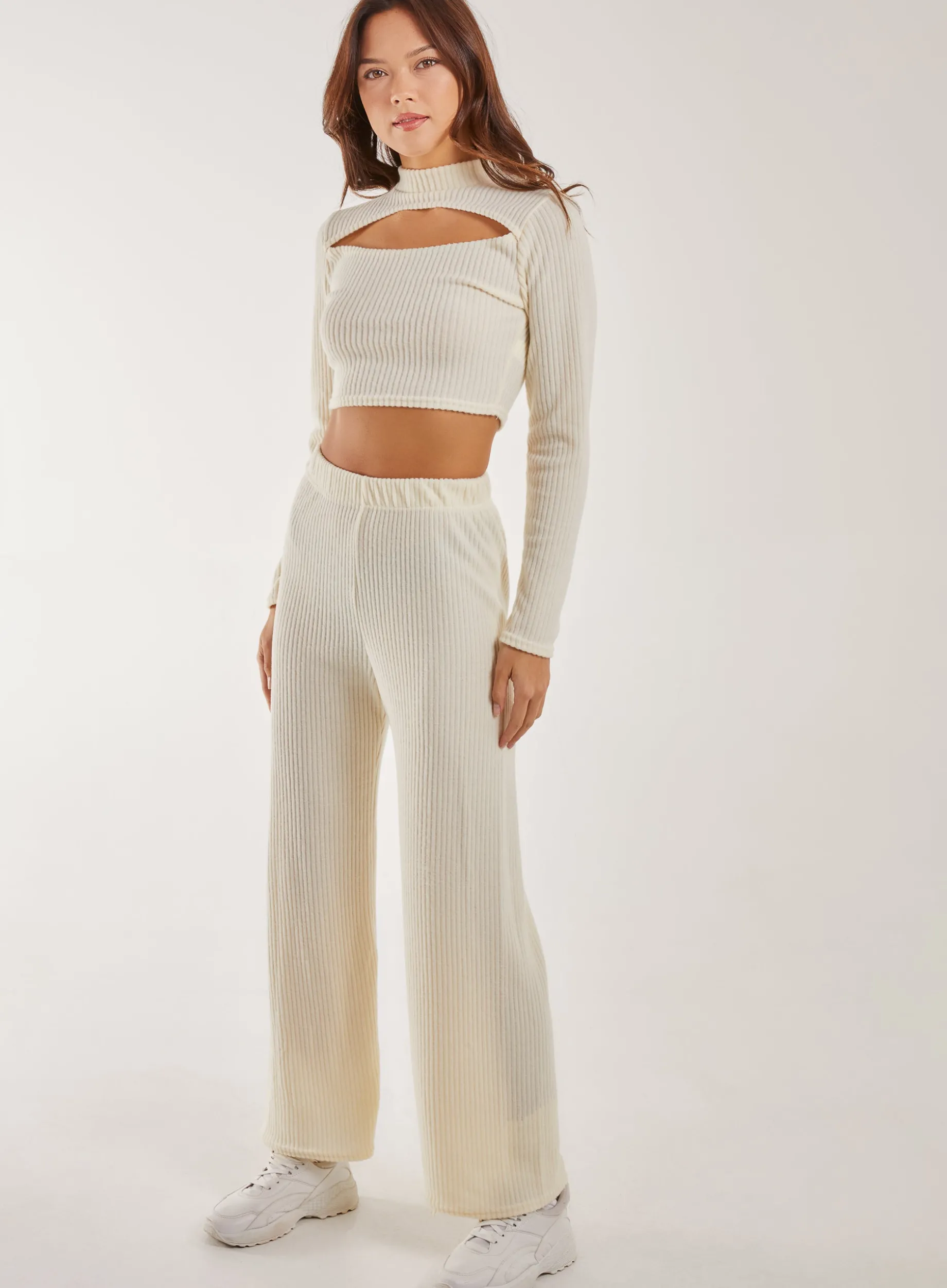Soft Brushed Rib Flares