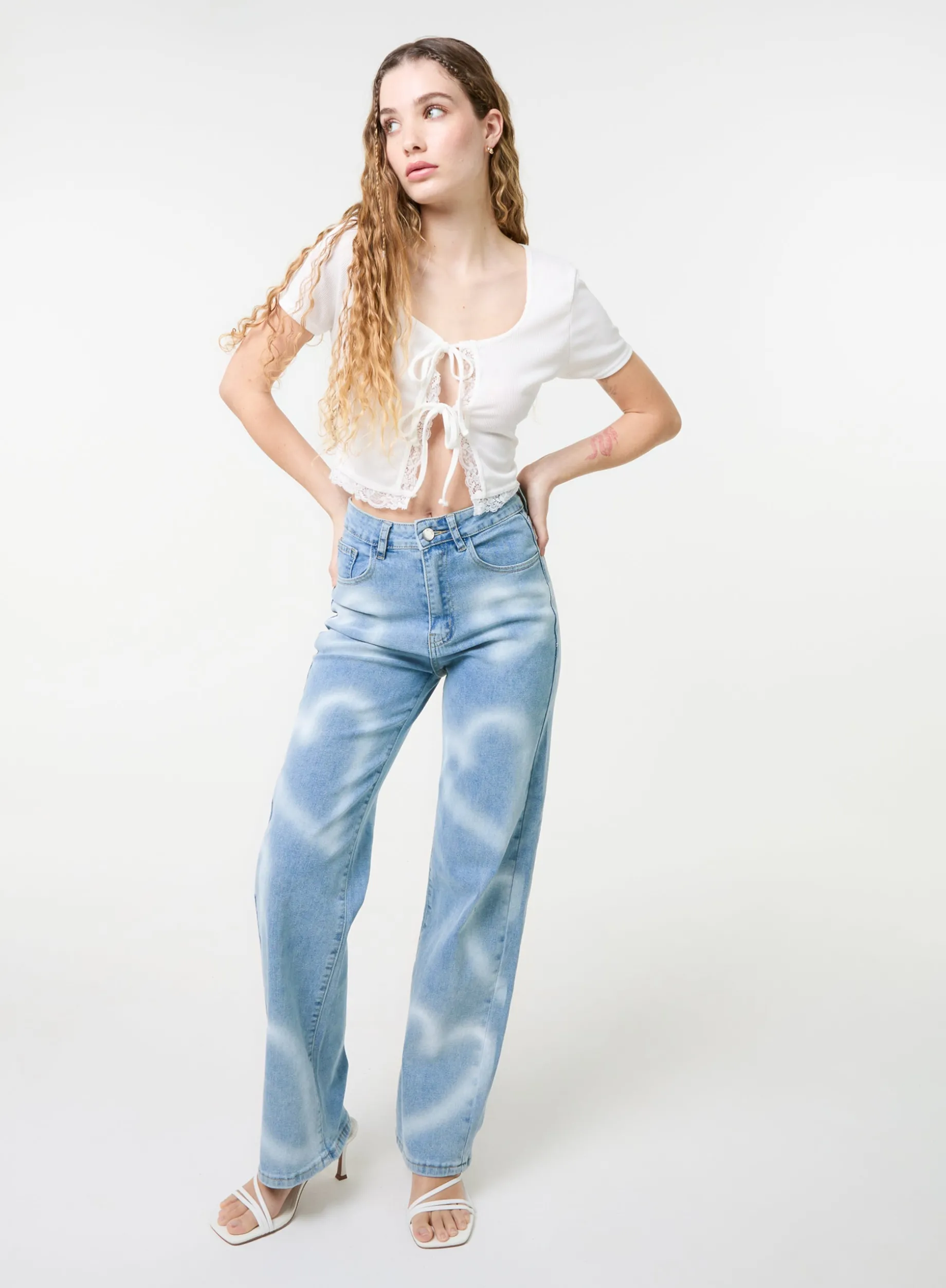 Spray Heart Detail Jeans
