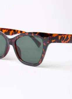 Tortoise Shell Frame Sunglasses