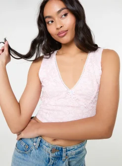 V Neck Lace Crop Top