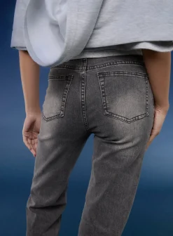 Washed Relaxed Fit High Waist Jeans