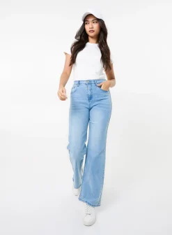 Washed Relaxed Fit High Waist Jeans