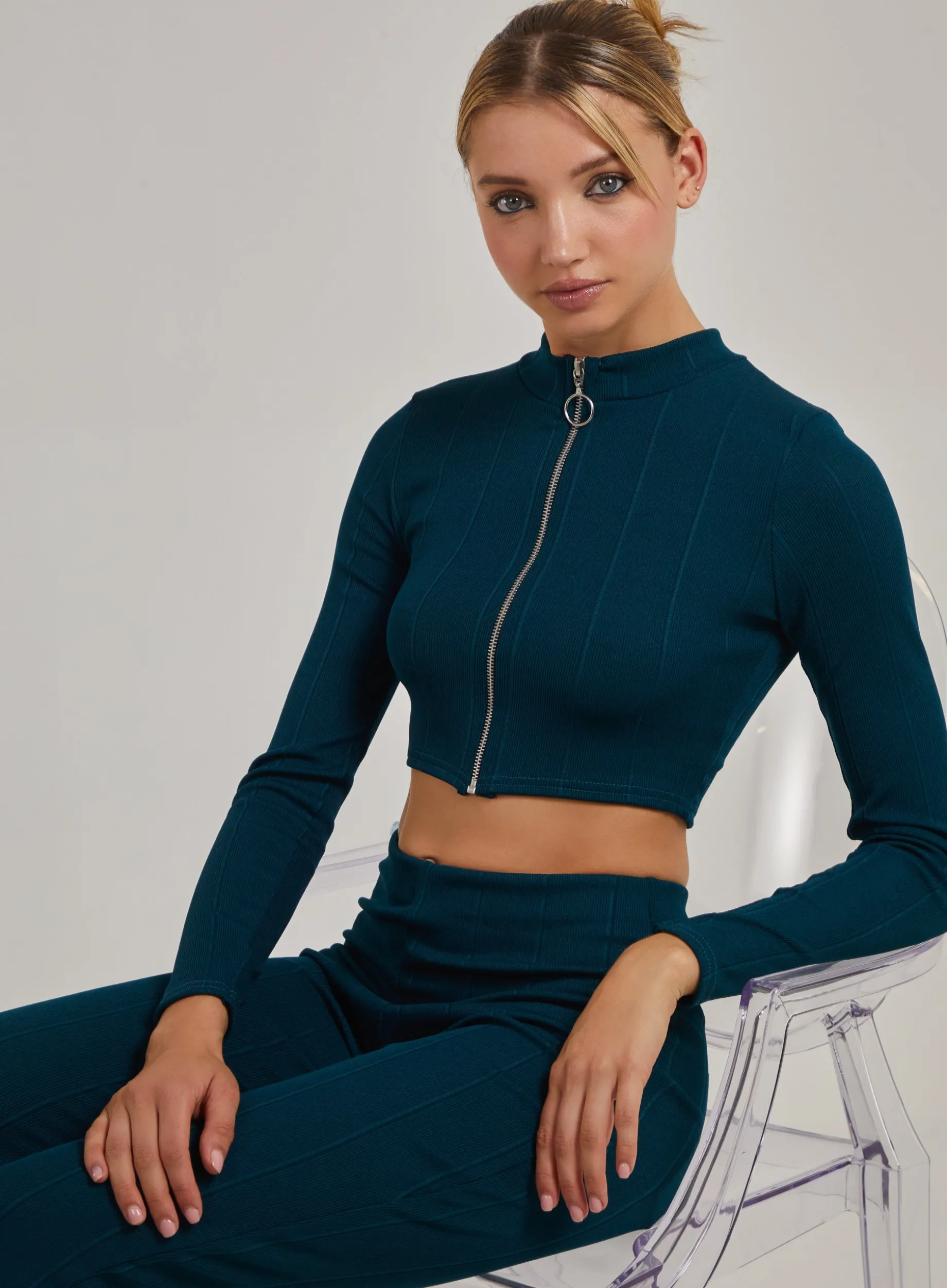 Wide Ribbed Zip Up Long Sleeve Top